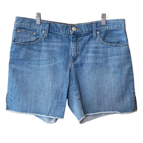 GAP Pants - Gap Womens 30/10 1969 Boyfriend Shorts Light Wash Full Coverage Mid Rise Stretch